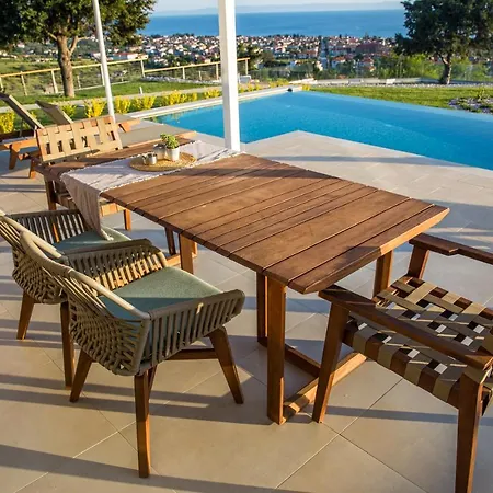 Arthill Eco Villa *